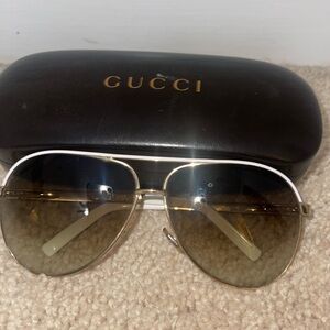 White gucci aviator